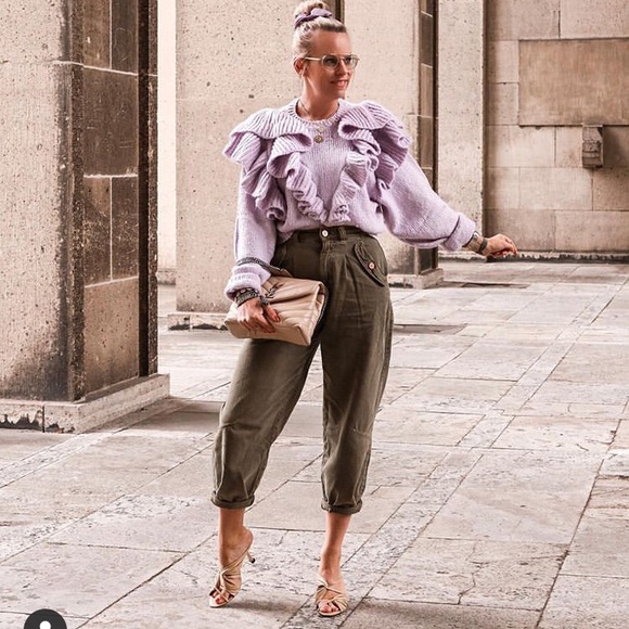 Zara Knit Sweater with Ruffle Trim Size Large - Picture 7 of 8